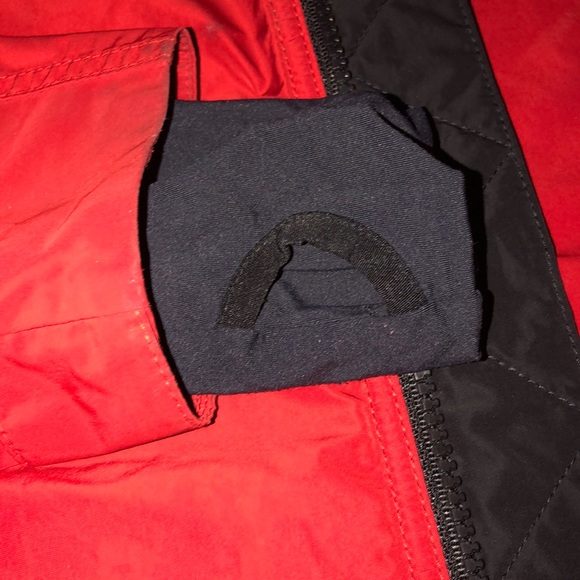 Burberry windbreaker - Picture 2 of 3